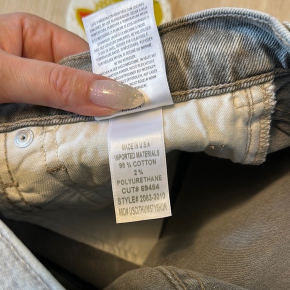 CITIZENS OF HUMANITY | Gray Jeans Wide Leg Ankle Denim with Raw Hem - Picture 9 of 11